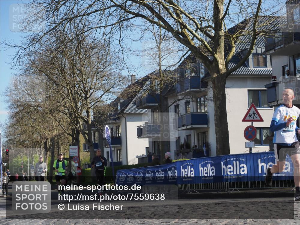 06.04.2025 - 44. Internationalen Wilhelmsburger Insellauf Luisa Fischer http://msf.ph/oto/7559638 06.04.2025 10:26:58 Ziel 3343, 3610, 5032, 516 meine-sportfotos.de