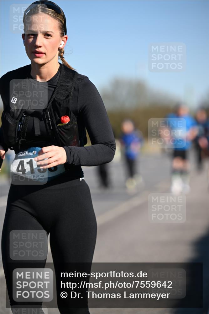 06.04.2025 - 44. Internationalen Wilhelmsburger Insellauf Dr. Thomas Lammeyer http://msf.ph/oto/7559642 06.04.2025 09:35:26 Laufen 4153 meine-sportfotos.de