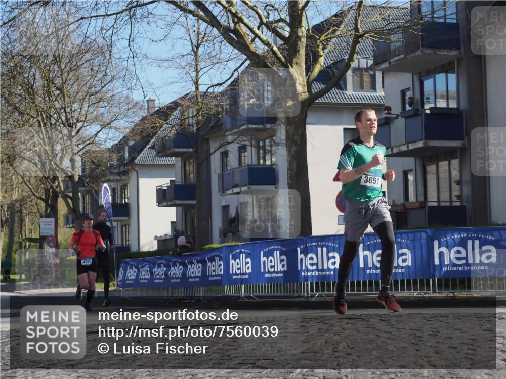 06.04.2025 - 44. Internationalen Wilhelmsburger Insellauf Luisa Fischer http://msf.ph/oto/7560039 06.04.2025 10:27:23 Ziel 4305, 3651 meine-sportfotos.de