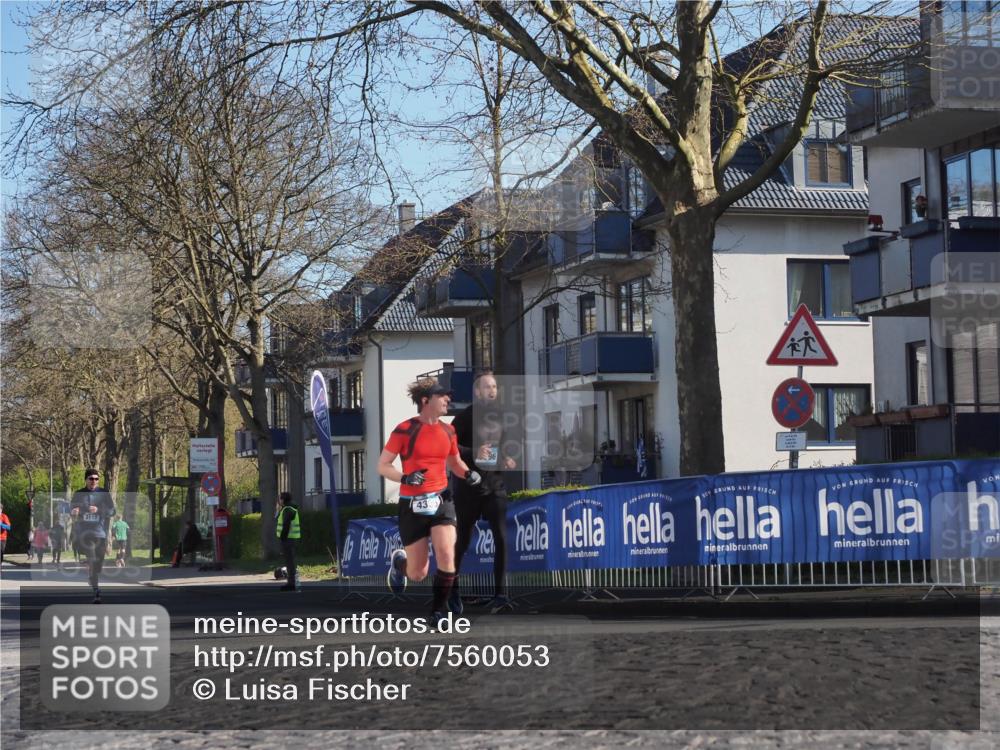 06.04.2025 - 44. Internationalen Wilhelmsburger Insellauf Luisa Fischer http://msf.ph/oto/7560053 06.04.2025 10:27:24 Ziel 43, 3117 meine-sportfotos.de