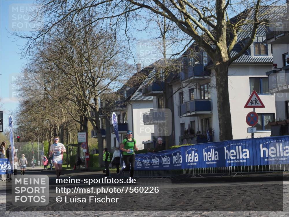 06.04.2025 - 44. Internationalen Wilhelmsburger Insellauf Luisa Fischer http://msf.ph/oto/7560226 06.04.2025 10:27:42 Ziel 3804, 815 meine-sportfotos.de