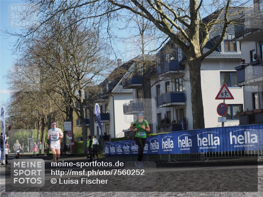 06.04.2025 - 44. Internationalen Wilhelmsburger Insellauf Luisa Fischer http://msf.ph/oto/7560252 06.04.2025 10:27:43 Ziel 3804, 4615 meine-sportfotos.de