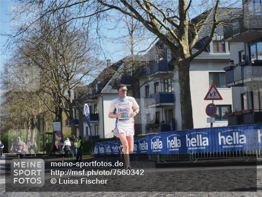 06.04.2025 - 44. Internationalen Wilhelmsburger Insellauf Luisa Fischer http://msf.ph/oto/7560342 06.04.2025 10:27:46 Ziel 3804 meine-sportfotos.de