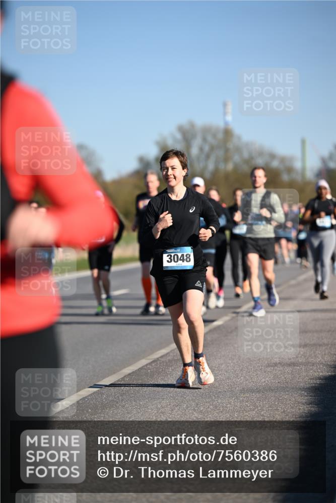 06.04.2025 - 44. Internationalen Wilhelmsburger Insellauf Dr. Thomas Lammeyer http://msf.ph/oto/7560386 06.04.2025 09:35:51 Laufen 3048 meine-sportfotos.de