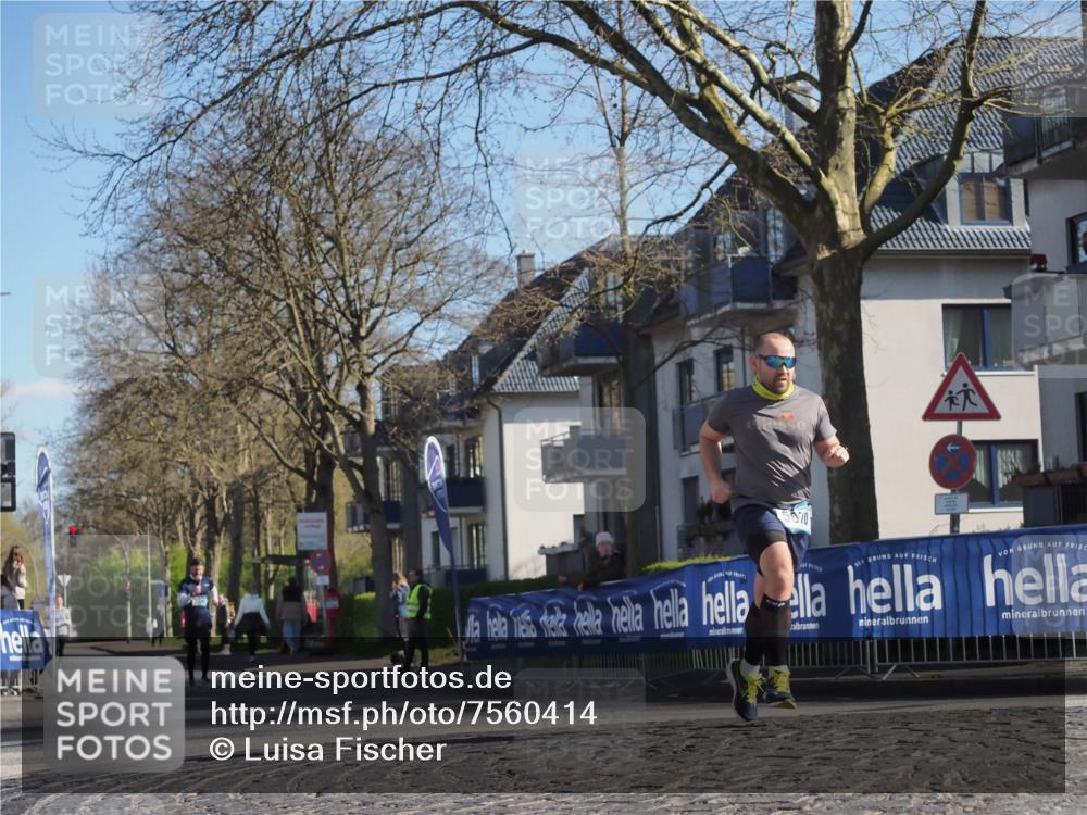 06.04.2025 - 44. Internationalen Wilhelmsburger Insellauf Luisa Fischer http://msf.ph/oto/7560414 06.04.2025 10:27:52 Ziel 212, 5070 meine-sportfotos.de