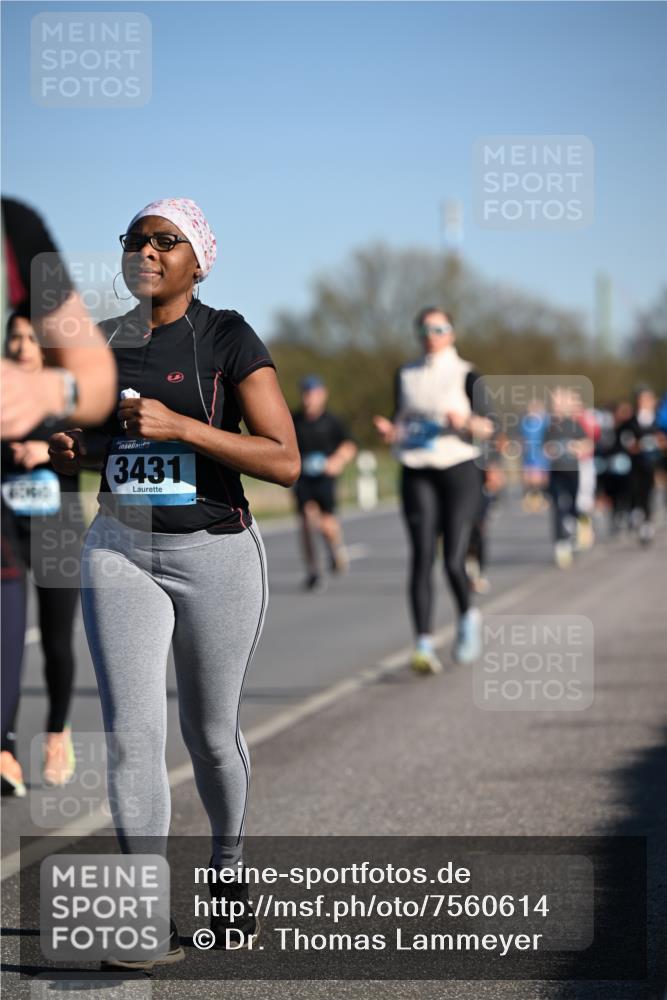 06.04.2025 - 44. Internationalen Wilhelmsburger Insellauf Dr. Thomas Lammeyer http://msf.ph/oto/7560614 06.04.2025 09:35:58 Laufen 3431 meine-sportfotos.de