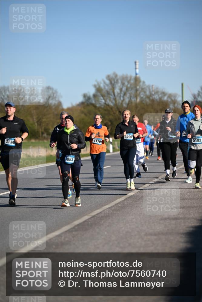 06.04.2025 - 44. Internationalen Wilhelmsburger Insellauf Dr. Thomas Lammeyer http://msf.ph/oto/7560740 06.04.2025 09:36:02 Laufen 3136, 3883, 3296, 489, 4179, 5192 meine-sportfotos.de