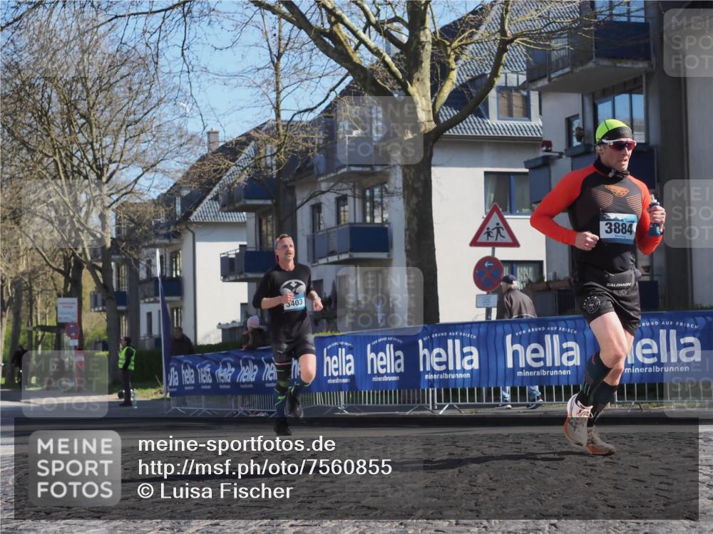 06.04.2025 - 44. Internationalen Wilhelmsburger Insellauf Luisa Fischer http://msf.ph/oto/7560855 06.04.2025 10:28:35 Ziel 3403, 3884 meine-sportfotos.de