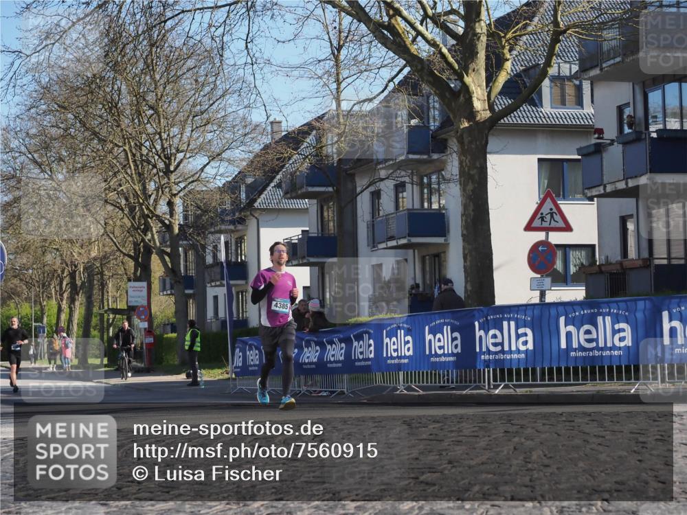 06.04.2025 - 44. Internationalen Wilhelmsburger Insellauf Luisa Fischer http://msf.ph/oto/7560915 06.04.2025 10:28:41 Ziel 4385 meine-sportfotos.de