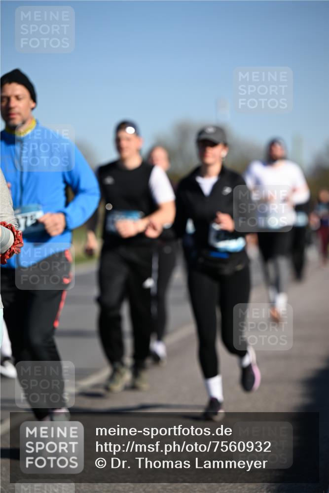 06.04.2025 - 44. Internationalen Wilhelmsburger Insellauf Dr. Thomas Lammeyer http://msf.ph/oto/7560932 06.04.2025 09:36:08 Laufen  meine-sportfotos.de