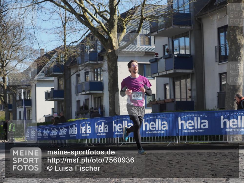06.04.2025 - 44. Internationalen Wilhelmsburger Insellauf Luisa Fischer http://msf.ph/oto/7560936 06.04.2025 10:28:43 Ziel 4385 meine-sportfotos.de