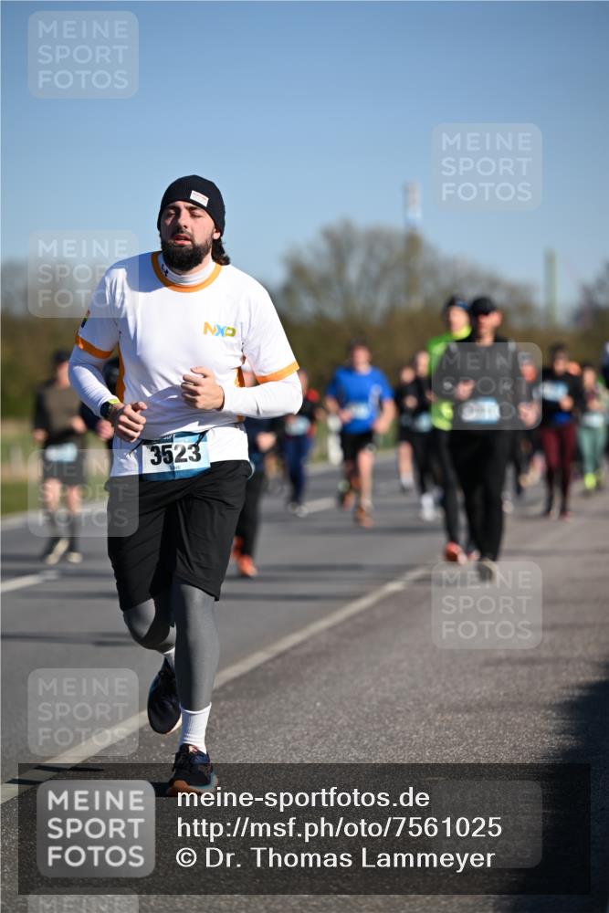 06.04.2025 - 44. Internationalen Wilhelmsburger Insellauf Dr. Thomas Lammeyer http://msf.ph/oto/7561025 06.04.2025 09:36:11 Laufen 3523 meine-sportfotos.de