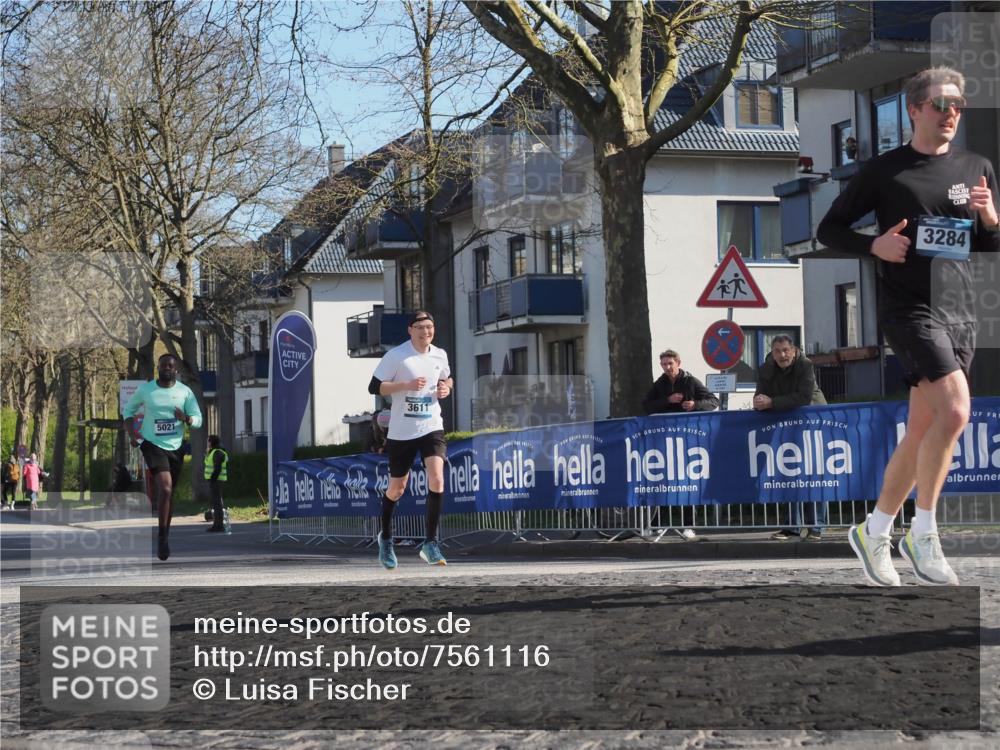 06.04.2025 - 44. Internationalen Wilhelmsburger Insellauf Luisa Fischer http://msf.ph/oto/7561116 06.04.2025 10:29:05 Ziel 5021, 3611, 3284 meine-sportfotos.de