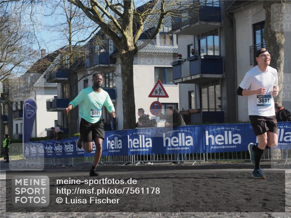 06.04.2025 - 44. Internationalen Wilhelmsburger Insellauf Luisa Fischer http://msf.ph/oto/7561178 06.04.2025 10:29:07 Ziel 5021, 3611 meine-sportfotos.de