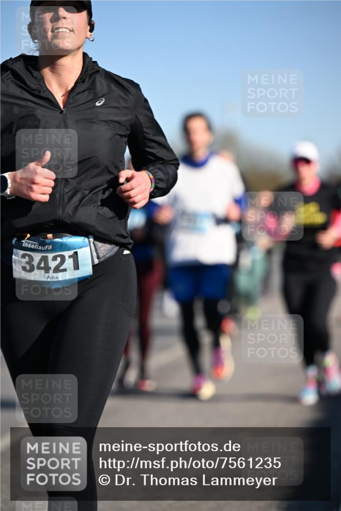 06.04.2025 - 44. Internationalen Wilhelmsburger Insellauf Dr. Thomas Lammeyer http://msf.ph/oto/7561235 06.04.2025 09:36:19 Laufen 3421 meine-sportfotos.de