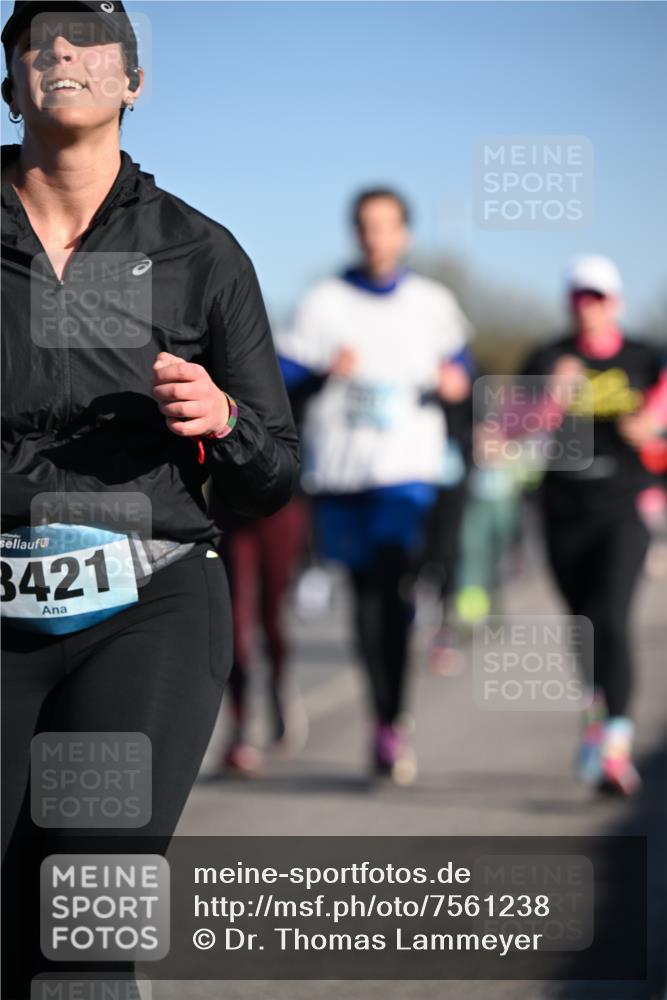 06.04.2025 - 44. Internationalen Wilhelmsburger Insellauf Dr. Thomas Lammeyer http://msf.ph/oto/7561238 06.04.2025 09:36:19 Laufen 8421 meine-sportfotos.de