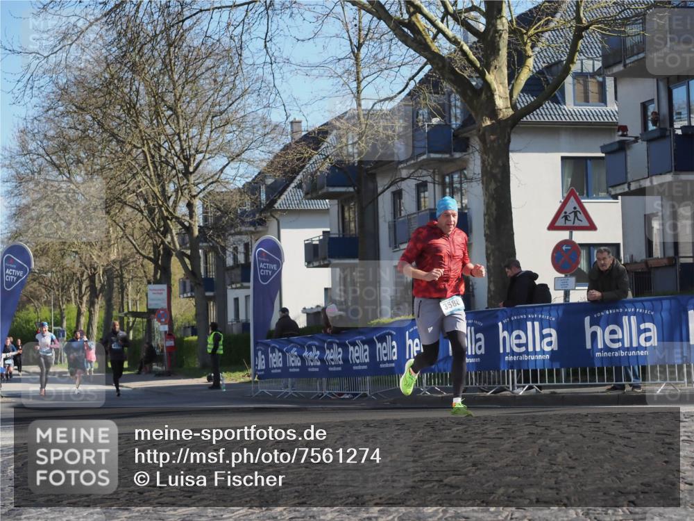 06.04.2025 - 44. Internationalen Wilhelmsburger Insellauf Luisa Fischer http://msf.ph/oto/7561274 06.04.2025 10:29:19 Ziel 3588 meine-sportfotos.de
