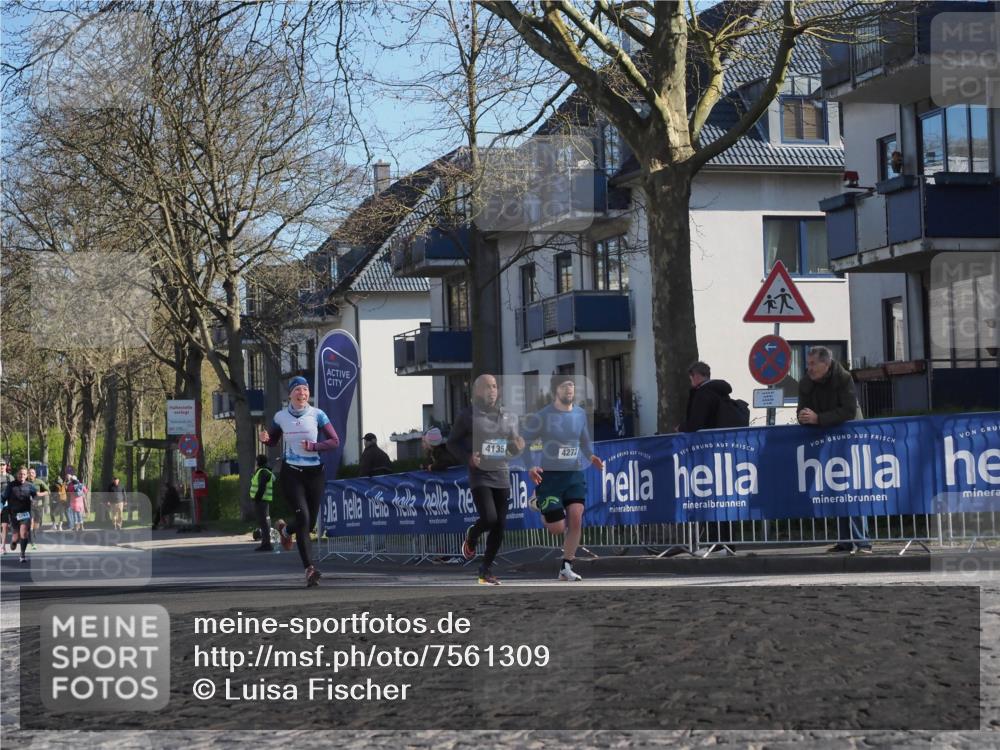 06.04.2025 - 44. Internationalen Wilhelmsburger Insellauf Luisa Fischer http://msf.ph/oto/7561309 06.04.2025 10:29:23 Ziel 4135, 4272 meine-sportfotos.de