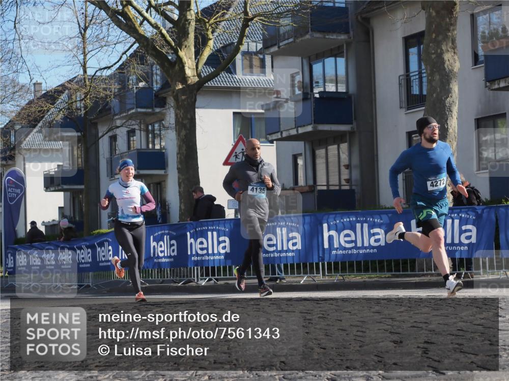 06.04.2025 - 44. Internationalen Wilhelmsburger Insellauf Luisa Fischer http://msf.ph/oto/7561343 06.04.2025 10:29:24 Ziel 4135, 4272 meine-sportfotos.de