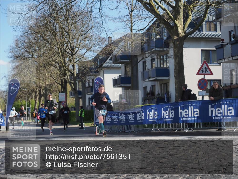 06.04.2025 - 44. Internationalen Wilhelmsburger Insellauf Luisa Fischer http://msf.ph/oto/7561351 06.04.2025 10:29:28 Ziel 3100, 3793 meine-sportfotos.de
