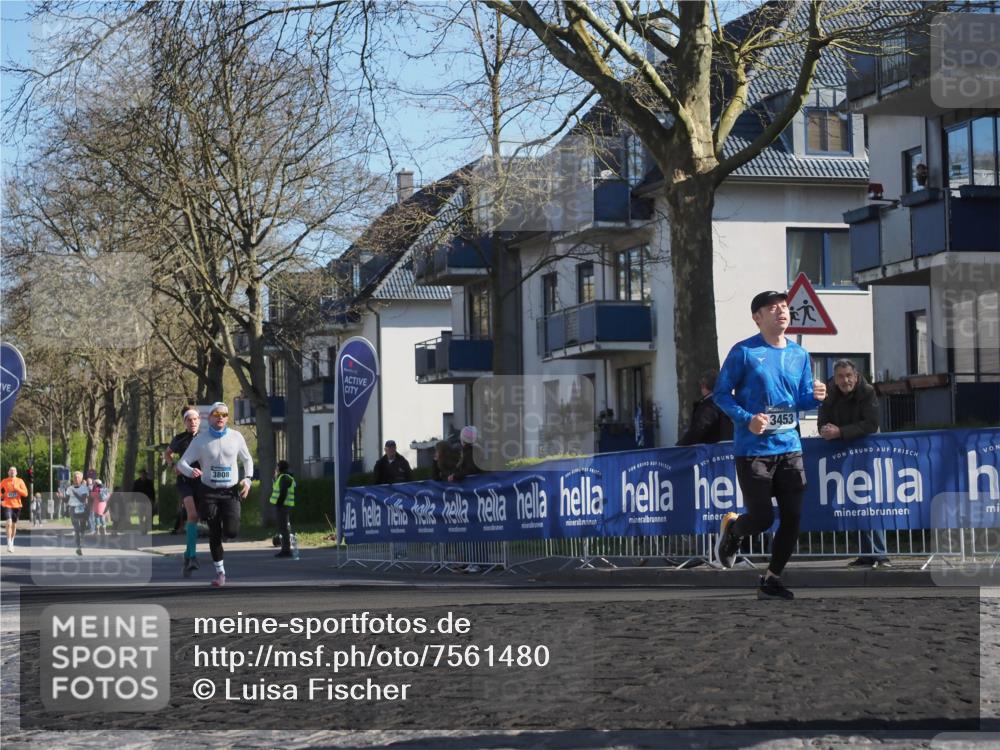 06.04.2025 - 44. Internationalen Wilhelmsburger Insellauf Luisa Fischer http://msf.ph/oto/7561480 06.04.2025 10:29:33 Ziel 3808, 3453 meine-sportfotos.de