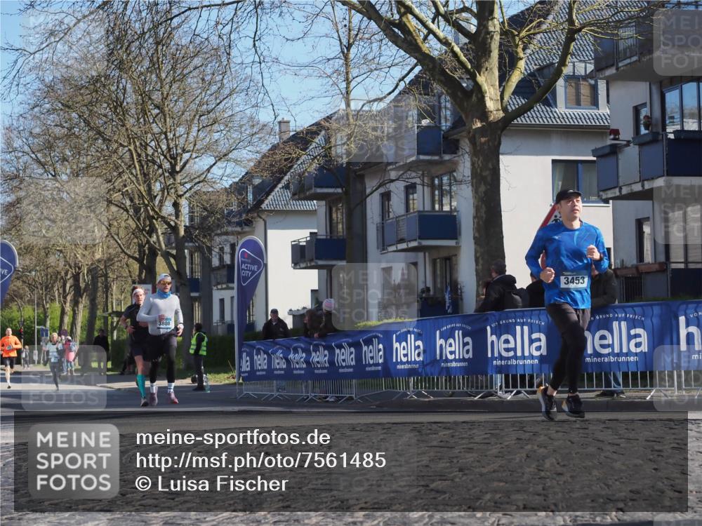 06.04.2025 - 44. Internationalen Wilhelmsburger Insellauf Luisa Fischer http://msf.ph/oto/7561485 06.04.2025 10:29:34 Ziel 3808, 3453 meine-sportfotos.de