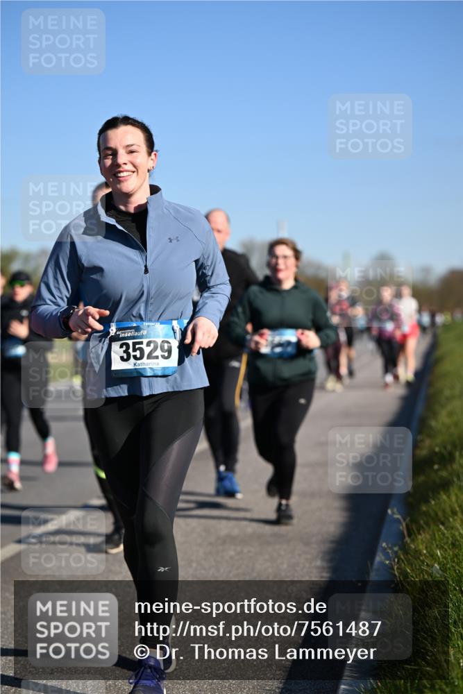06.04.2025 - 44. Internationalen Wilhelmsburger Insellauf Dr. Thomas Lammeyer http://msf.ph/oto/7561487 06.04.2025 09:36:29 Laufen 3529 meine-sportfotos.de