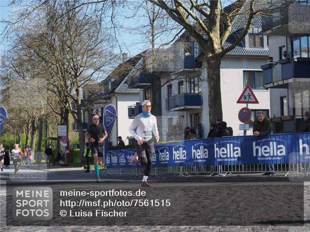 06.04.2025 - 44. Internationalen Wilhelmsburger Insellauf Luisa Fischer http://msf.ph/oto/7561515 06.04.2025 10:29:35 Ziel 3808 meine-sportfotos.de