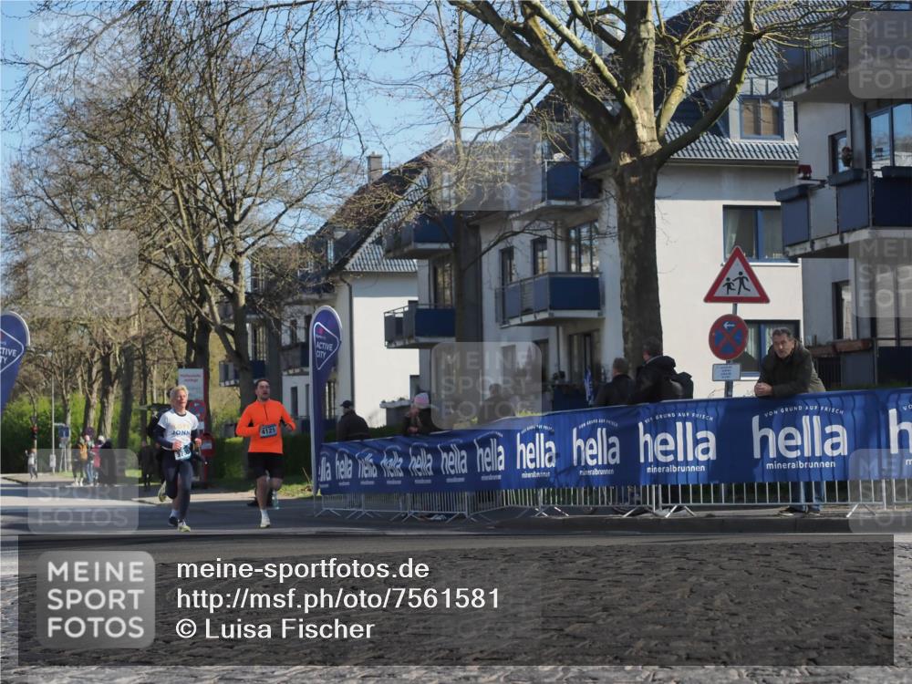 06.04.2025 - 44. Internationalen Wilhelmsburger Insellauf Luisa Fischer http://msf.ph/oto/7561581 06.04.2025 10:29:39 Ziel 4121 meine-sportfotos.de