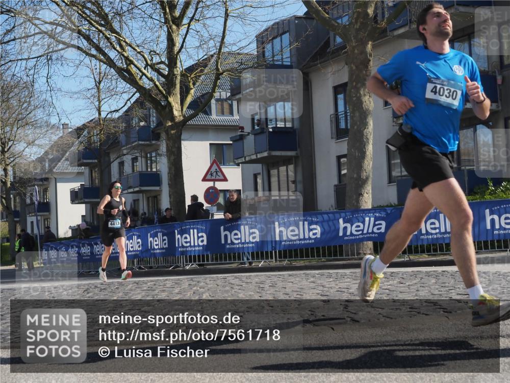06.04.2025 - 44. Internationalen Wilhelmsburger Insellauf Luisa Fischer http://msf.ph/oto/7561718 06.04.2025 10:30:06 Ziel 4413, 4030 meine-sportfotos.de