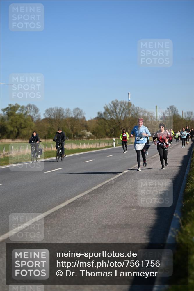 06.04.2025 - 44. Internationalen Wilhelmsburger Insellauf Dr. Thomas Lammeyer http://msf.ph/oto/7561756 06.04.2025 09:36:40 Laufen 4193 meine-sportfotos.de