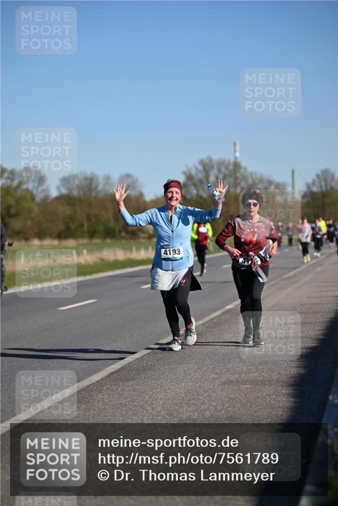 06.04.2025 - 44. Internationalen Wilhelmsburger Insellauf Dr. Thomas Lammeyer http://msf.ph/oto/7561789 06.04.2025 09:36:43 Laufen 4193 meine-sportfotos.de