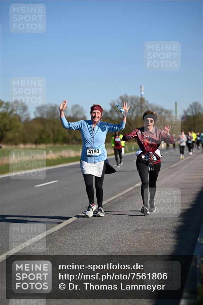 06.04.2025 - 44. Internationalen Wilhelmsburger Insellauf Dr. Thomas Lammeyer http://msf.ph/oto/7561806 06.04.2025 09:36:43 Laufen 4193 meine-sportfotos.de