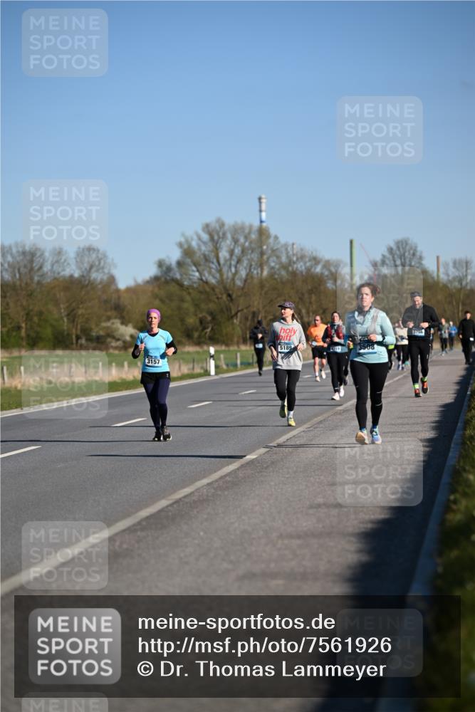06.04.2025 - 44. Internationalen Wilhelmsburger Insellauf Dr. Thomas Lammeyer http://msf.ph/oto/7561926 06.04.2025 09:36:51 Laufen  meine-sportfotos.de