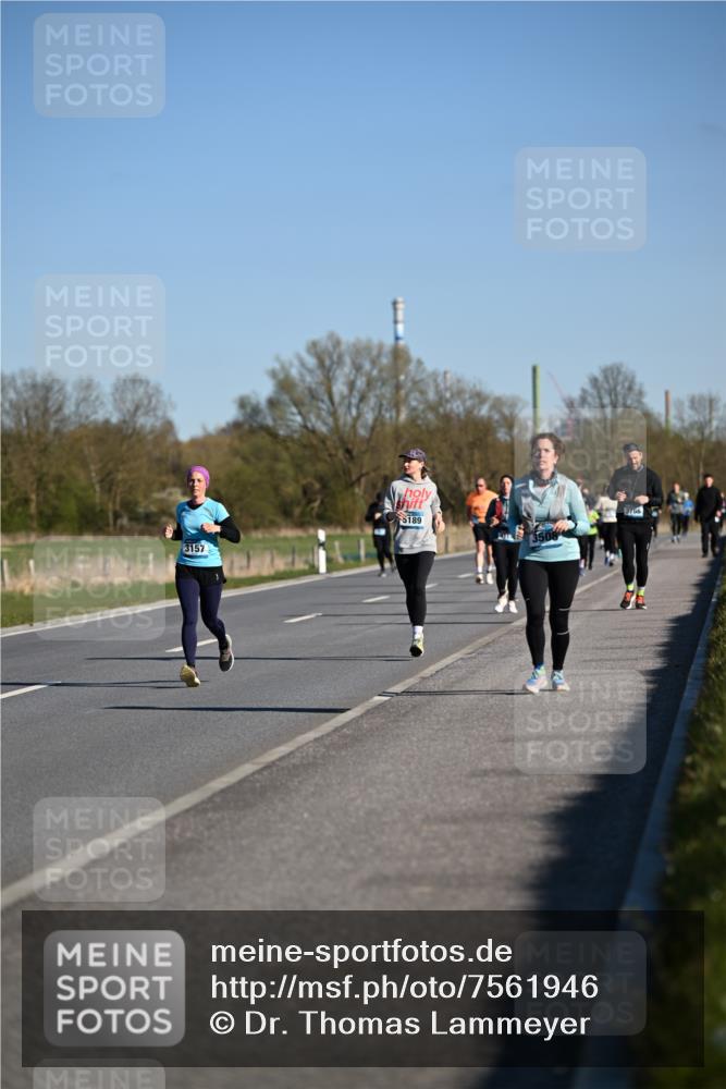 06.04.2025 - 44. Internationalen Wilhelmsburger Insellauf Dr. Thomas Lammeyer http://msf.ph/oto/7561946 06.04.2025 09:36:52 Laufen 3157, 5189, 3766 meine-sportfotos.de