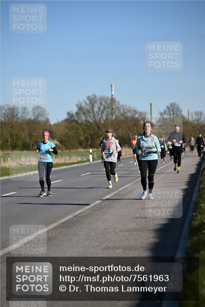 06.04.2025 - 44. Internationalen Wilhelmsburger Insellauf Dr. Thomas Lammeyer http://msf.ph/oto/7561963 06.04.2025 09:36:53 Laufen 3157, 5189, 3508 meine-sportfotos.de