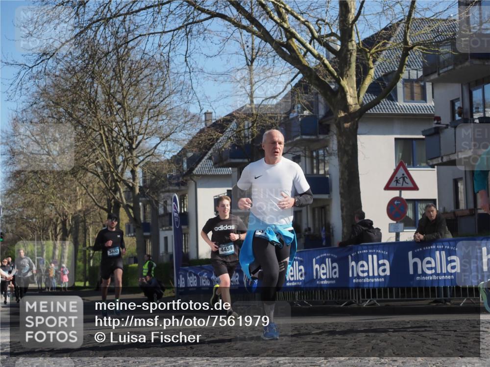 06.04.2025 - 44. Internationalen Wilhelmsburger Insellauf Luisa Fischer http://msf.ph/oto/7561979 06.04.2025 10:30:30 Ziel 3400, 4459 meine-sportfotos.de