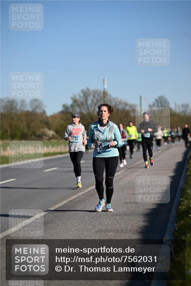 06.04.2025 - 44. Internationalen Wilhelmsburger Insellauf Dr. Thomas Lammeyer http://msf.ph/oto/7562031 06.04.2025 09:36:55 Laufen 3189, 3508 meine-sportfotos.de