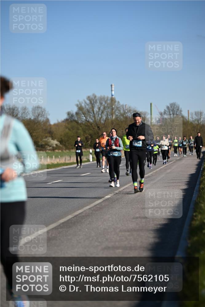 06.04.2025 - 44. Internationalen Wilhelmsburger Insellauf Dr. Thomas Lammeyer http://msf.ph/oto/7562105 06.04.2025 09:36:58 Laufen 4119, 3766 meine-sportfotos.de