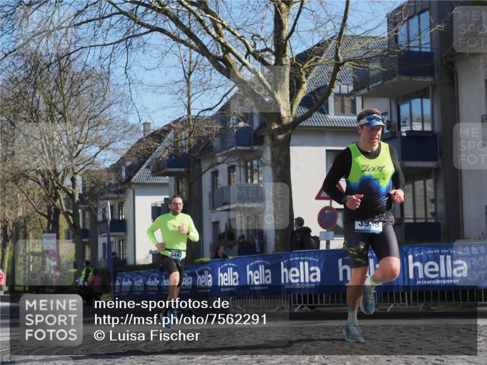 06.04.2025 - 44. Internationalen Wilhelmsburger Insellauf Luisa Fischer http://msf.ph/oto/7562291 06.04.2025 10:30:48 Ziel 3447, 10, 3939 meine-sportfotos.de