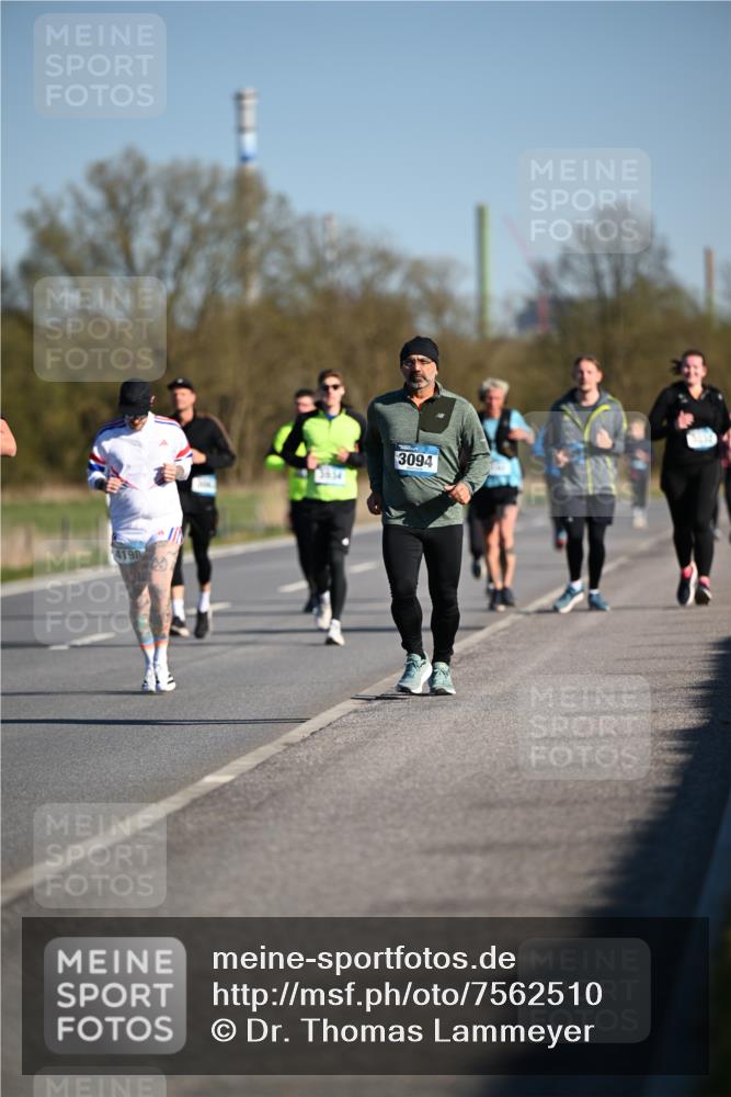 06.04.2025 - 44. Internationalen Wilhelmsburger Insellauf Dr. Thomas Lammeyer http://msf.ph/oto/7562510 06.04.2025 09:37:17 Laufen 3834, 3094 meine-sportfotos.de