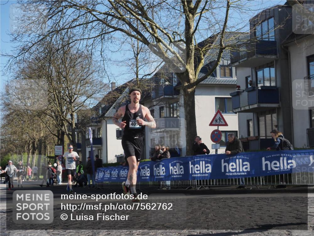 06.04.2025 - 44. Internationalen Wilhelmsburger Insellauf Luisa Fischer http://msf.ph/oto/7562762 06.04.2025 10:31:47 Ziel 4484, 405 meine-sportfotos.de