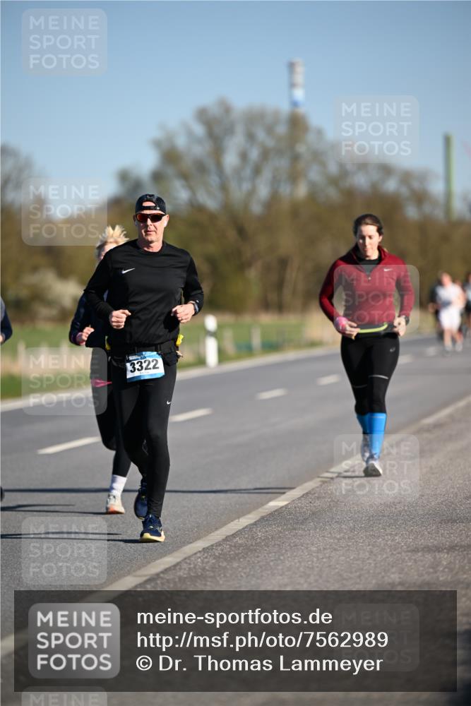06.04.2025 - 44. Internationalen Wilhelmsburger Insellauf Dr. Thomas Lammeyer http://msf.ph/oto/7562989 06.04.2025 09:37:46 Laufen 3322 meine-sportfotos.de