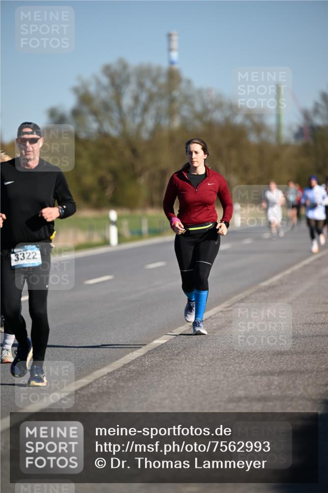 06.04.2025 - 44. Internationalen Wilhelmsburger Insellauf Dr. Thomas Lammeyer http://msf.ph/oto/7562993 06.04.2025 09:37:47 Laufen 3322 meine-sportfotos.de