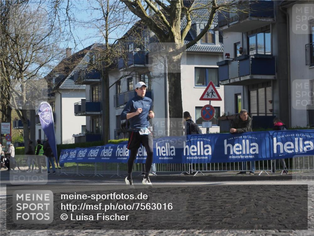 06.04.2025 - 44. Internationalen Wilhelmsburger Insellauf Luisa Fischer http://msf.ph/oto/7563016 06.04.2025 10:32:36 Ziel 3769 meine-sportfotos.de