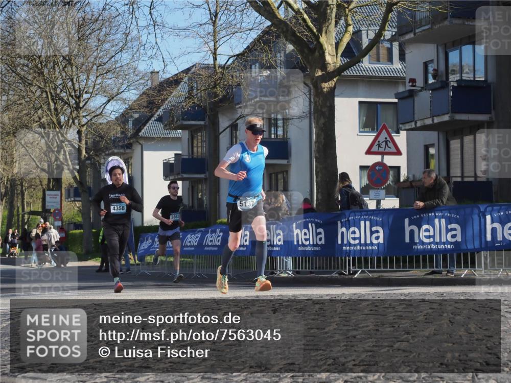 06.04.2025 - 44. Internationalen Wilhelmsburger Insellauf Luisa Fischer http://msf.ph/oto/7563045 06.04.2025 10:32:43 Ziel 4358, 3863, 5137 meine-sportfotos.de
