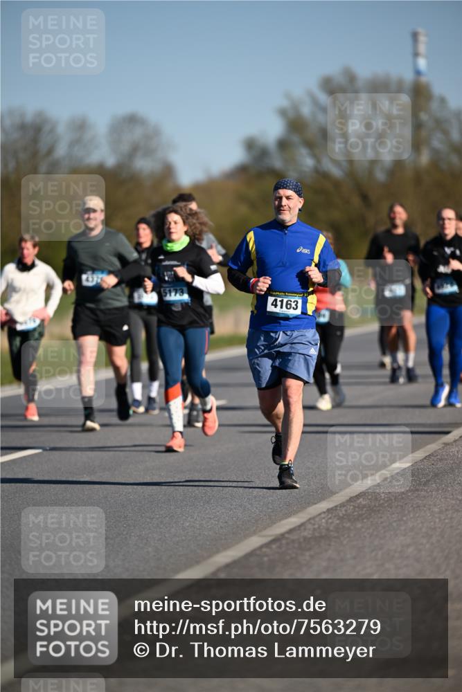 06.04.2025 - 44. Internationalen Wilhelmsburger Insellauf Dr. Thomas Lammeyer http://msf.ph/oto/7563279 06.04.2025 09:38:14 Laufen 5173, 4163 meine-sportfotos.de