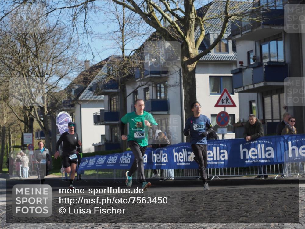 06.04.2025 - 44. Internationalen Wilhelmsburger Insellauf Luisa Fischer http://msf.ph/oto/7563450 06.04.2025 10:33:39 Ziel 4465, 3909, 3826, 5033 meine-sportfotos.de