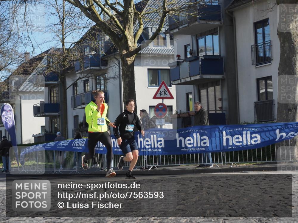 06.04.2025 - 44. Internationalen Wilhelmsburger Insellauf Luisa Fischer http://msf.ph/oto/7563593 06.04.2025 10:34:04 Ziel 4469, 3015 meine-sportfotos.de