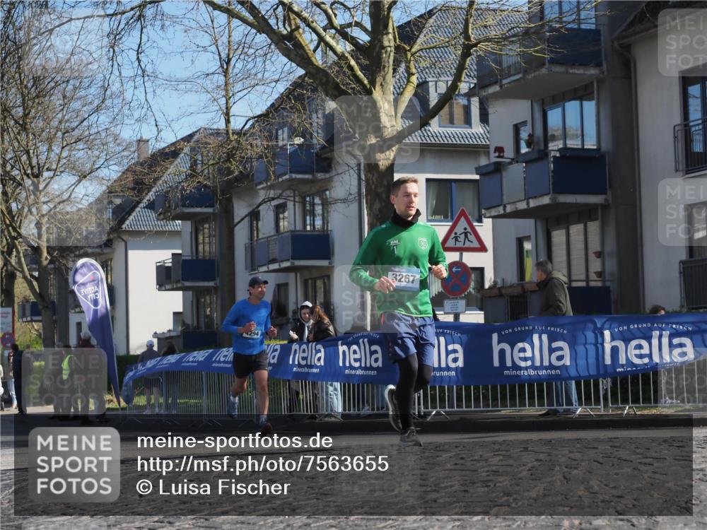 06.04.2025 - 44. Internationalen Wilhelmsburger Insellauf Luisa Fischer http://msf.ph/oto/7563655 06.04.2025 10:34:13 Ziel 3267, 4294 meine-sportfotos.de